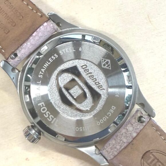 Fossil Defender Women\'s Silver Dial Watch with Pink Leather Strap New Battery main image 6